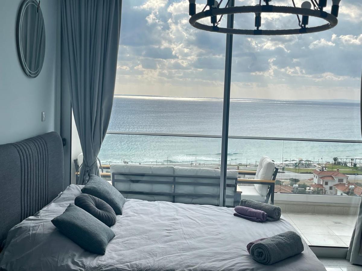 Sea View Suites By The Coast ファマグスタ エクステリア 写真