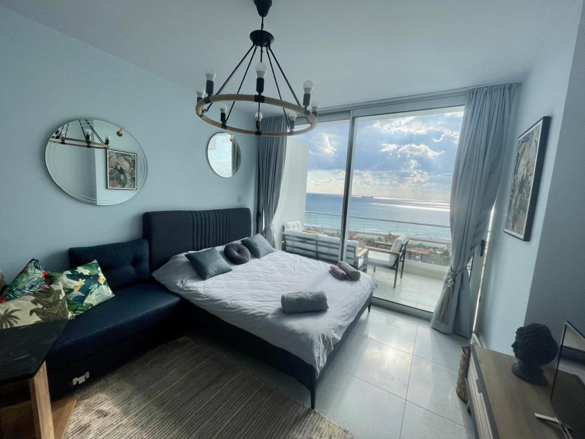 Sea View Suites By The Coast ファマグスタ エクステリア 写真