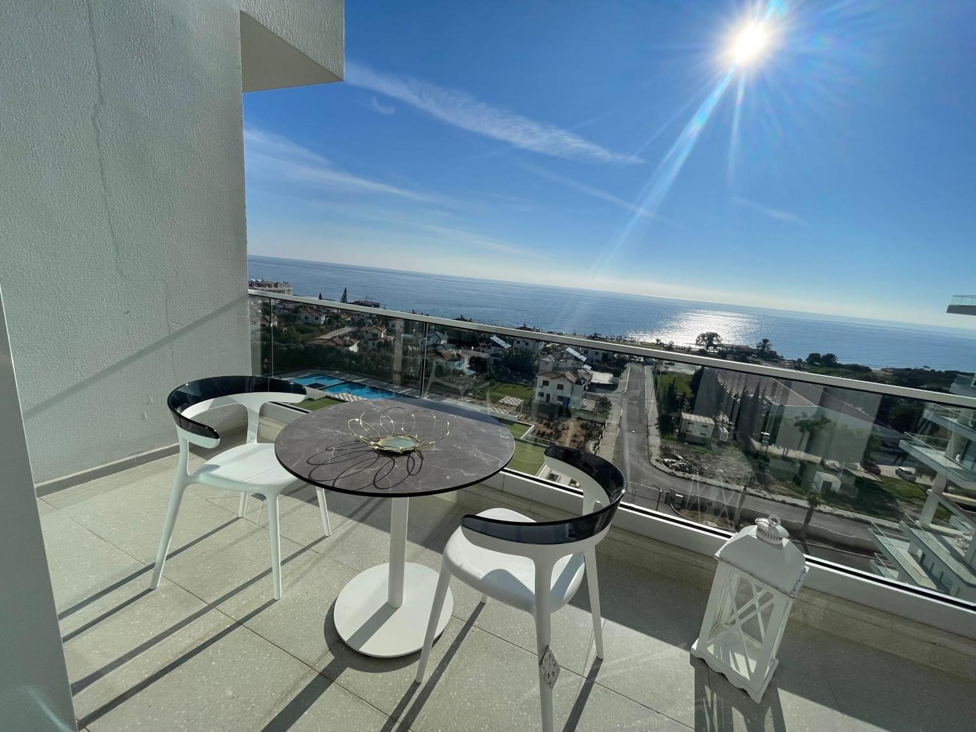 Sea View Suites By The Coast ファマグスタ エクステリア 写真